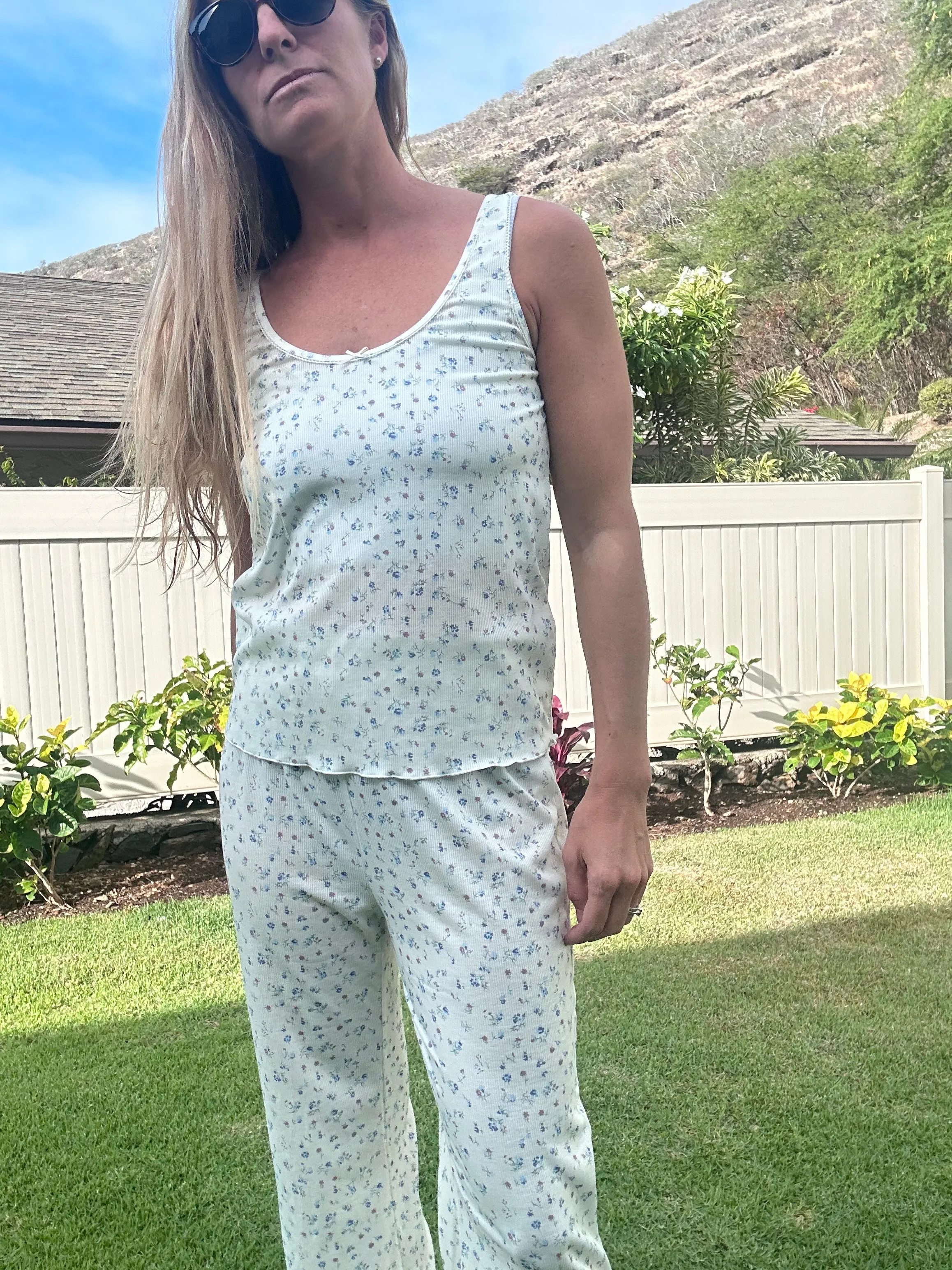 Allison lounge tank