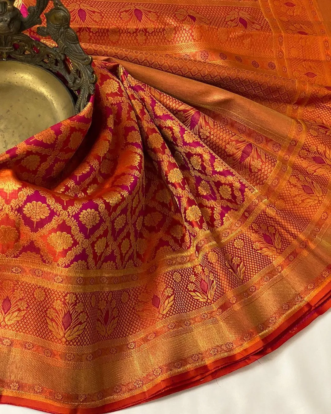 Diaphanous Red Soft Silk Saree With Beleaguer Blouse Piece