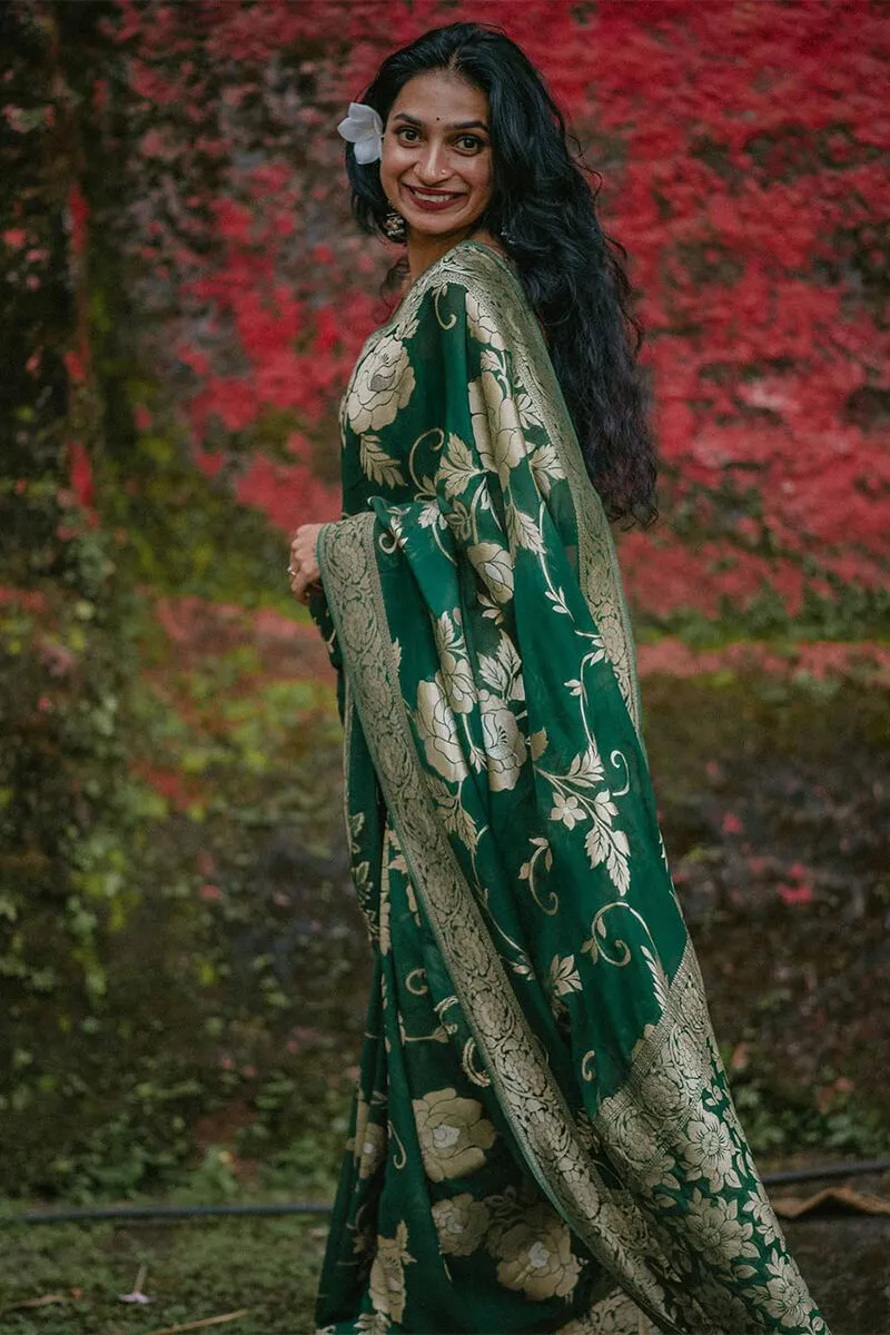 Enticing Green Soft Silk Saree With Embrocation Blouse Piece