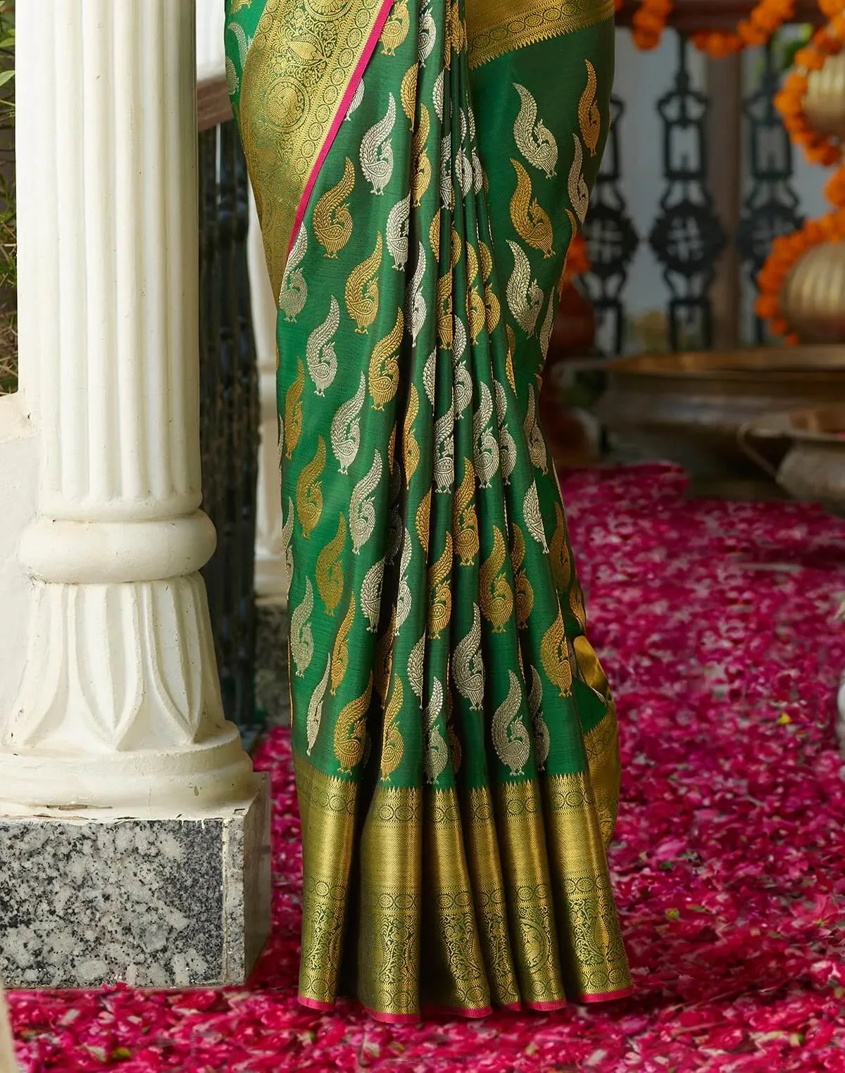 Gossamer Dark Green Soft Silk Saree With Traditional Blouse Piece