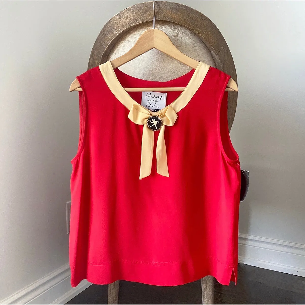 Moschino Cheap & Chic Red Tank with Cameo Detail - IT46 / L